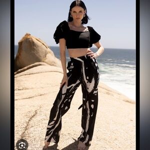 Diarrablu Leer Suto Print Palazzo Pants